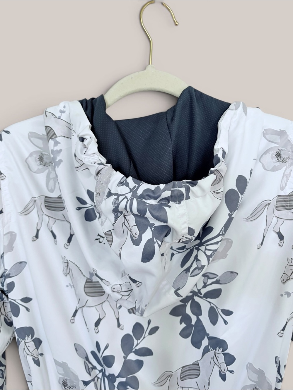 Ronner Horse Equestrian Print Women's White Jacket - Picture 13 of 16